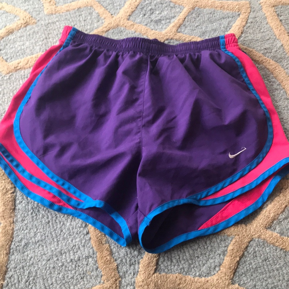 Nile dri fit shorts size Small